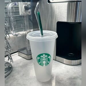 Starbucks Frosted Tumbler 24oz Plastic Cold Beverages Reusable Tumbler - NWOT